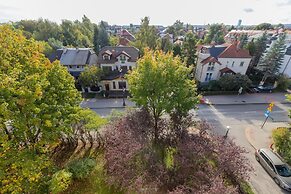 Berka Joselewicza Apartment by Renters