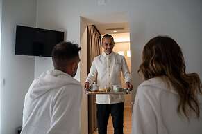 Palazzo Bellocchi - Suites & Apartments