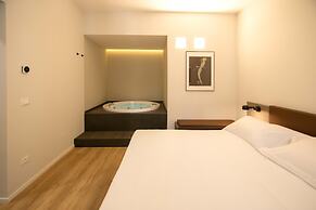 Palazzo Bellocchi - Suites & Apartments