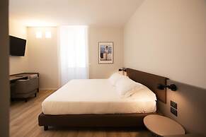 Palazzo Bellocchi - Suites & Apartments