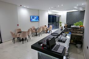 Sky Way SKK Luxury Apartments