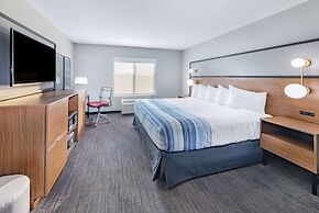 AmericInn by Wyndham International Falls