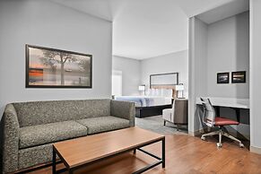 AmericInn by Wyndham International Falls