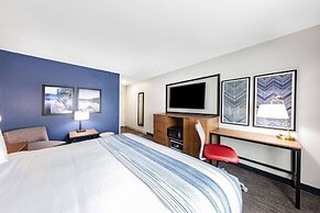 AmericInn by Wyndham International Falls