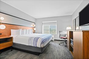 AmericInn by Wyndham International Falls
