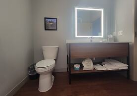 AmericInn by Wyndham International Falls