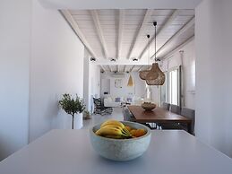 Lux Villa, 5 Master BR, Private Pool, Sunset View!