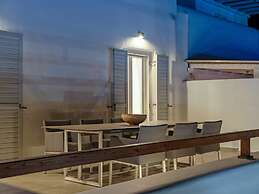 Lux Villa, 5 Master BR, Private Pool, Sunset View!