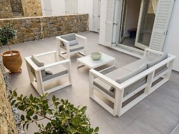 Lux Villa, 5 Master BR, Private Pool, Sunset View!