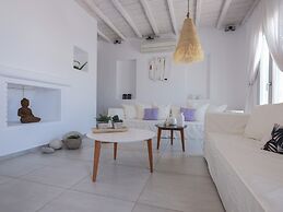 Lux Villa, 5 Master BR, Private Pool, Sunset View!