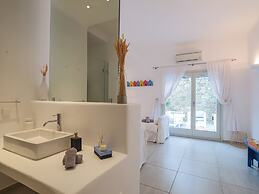 Lux Villa, 5 Master BR, Private Pool, Sunset View!