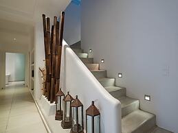 Lux Villa, 5 Master BR, Private Pool, Sunset View!