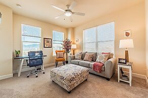 Modern  Mountain view very clean