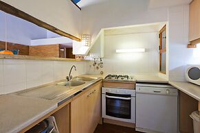 Barbecue and Pool Mystay Algarve