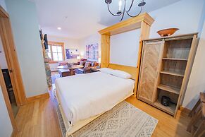 Expedition Station 8610