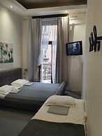 AMEN Aparthotel Curie 8