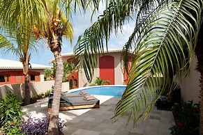 Appartement La Maya met Zwembad Strand Jan Thiel