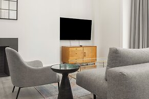 Sosuite at French Quarters - Rittenhouse Square