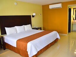 El Camino Hotel & Suites