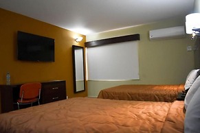 El Camino Hotel & Suites
