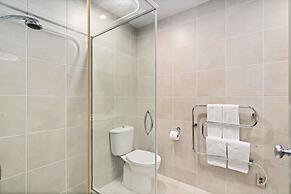 2-BEDROOM REMARKABLES APARTMENT