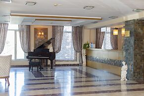 Olympic Hotel and Resort