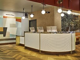 Tribe London Canary Wharf