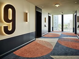 Tribe London Canary Wharf