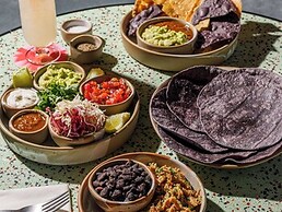 Tribe London Canary Wharf