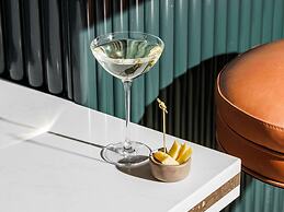 Tribe London Canary Wharf