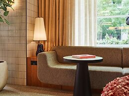 Tribe London Canary Wharf