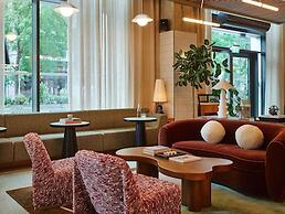 Tribe London Canary Wharf