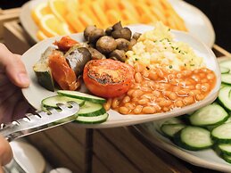 Tribe London Canary Wharf