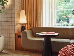 Tribe London Canary Wharf