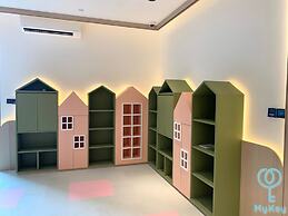 Scarletz Suites KLCC by Mykey