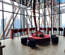 Scarletz Suites KLCC by Mykey