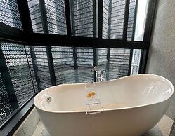 Scarletz Suites KLCC by Mykey