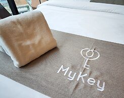 Scarletz Suites KLCC by Mykey