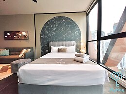 Scarletz Suites KLCC by Mykey