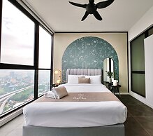 Scarletz Suites KLCC by Mykey