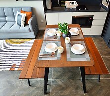 Scarletz Suites KLCC by Mykey