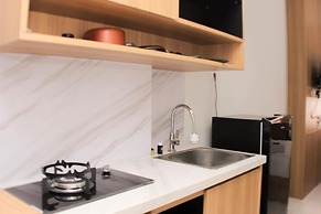 Homey And Cozy Stay Studio Apartment At Patraland Urbano