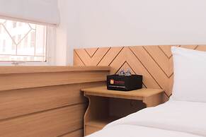 Homey And Cozy Stay Studio Apartment At Patraland Urbano