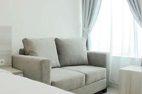 Elegant And Comfy Studio At Grand Kamala Lagoon Apartment