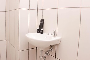 Elegant And Comfy Studio At Grand Kamala Lagoon Apartment