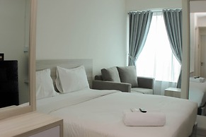 Elegant And Comfy Studio At Grand Kamala Lagoon Apartment