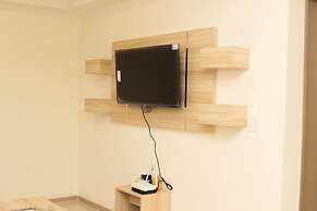 Luxury And Comfy 2Br At Meikarta Apartment