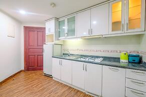 Comfort And Simply Studio At Puri Kemayoran Apartment