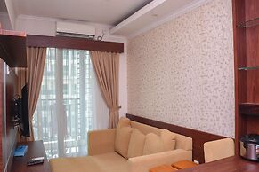 Great Location And Comfy 1Br Apartment At Woodland Park Residence