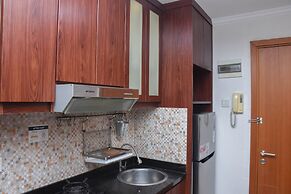 Great Location And Comfy 1Br Apartment At Woodland Park Residence